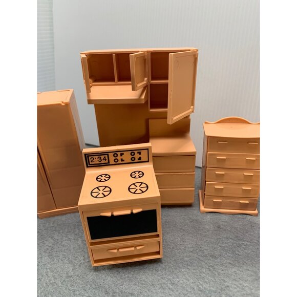 Vintage Mini Dollhouse Furniture Set Bedroom & Kitchen Brown - Picture 9 of 14